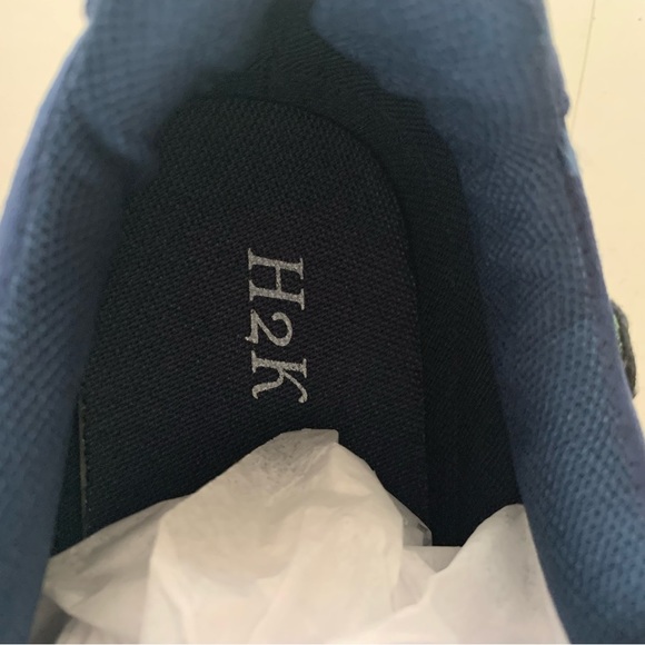 H2K navy blue embroidered lace up platform sneakers Women’s US 11 M NEW - Picture 8 of 8